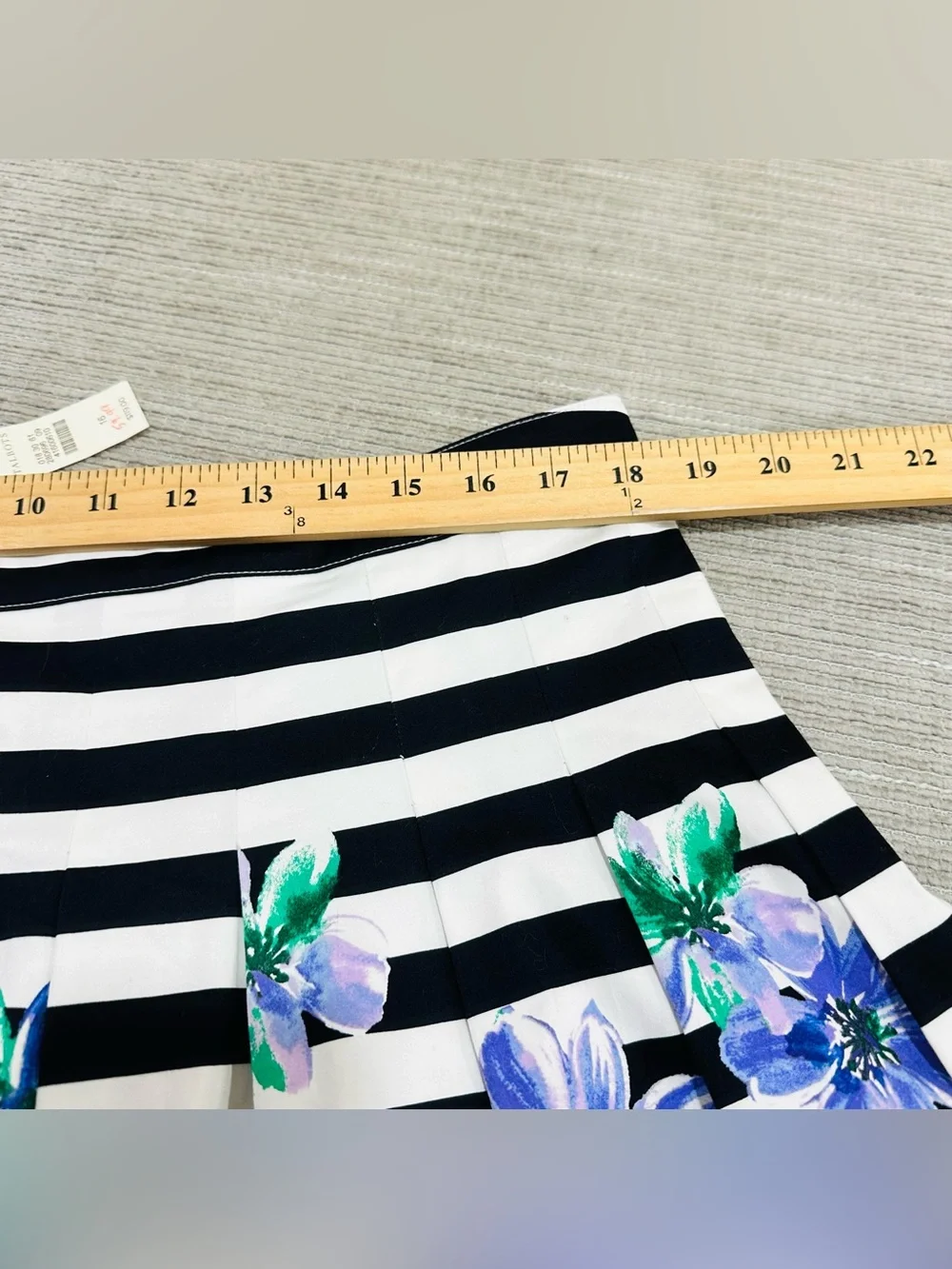NWT Talbots Striped Pleated Skirt Womens Size‎ 16 Floral Stretch